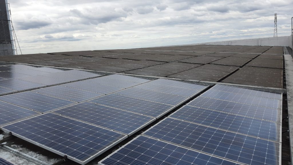 Dịch vụ bảo trì, bảo dưỡng và sửa chữa hệ thống điện mặt trời | GPsolar Vệ sinh pin năng lượng mặt trời