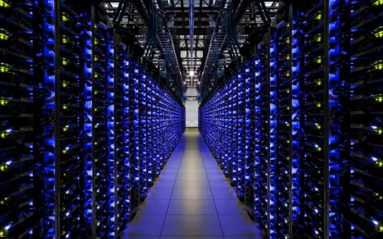 Lắp đặt hệ thống điện mặt trời cho máy đào Bitcoin