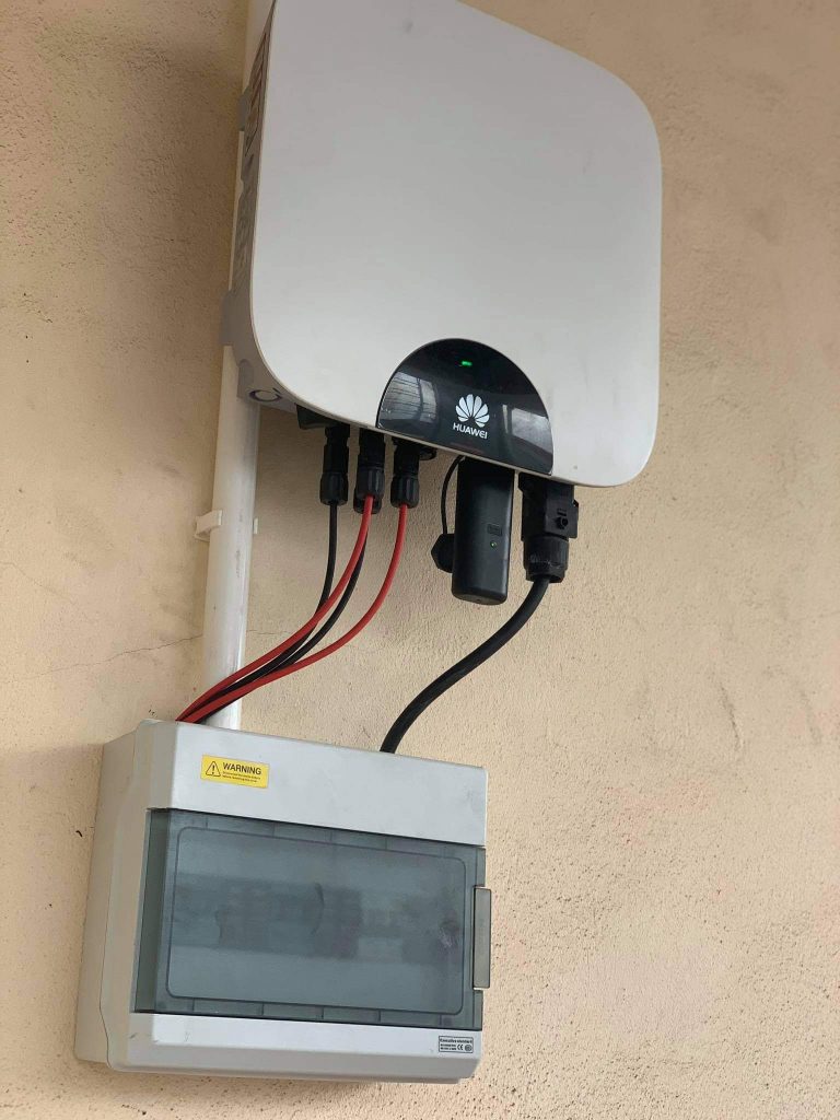 inverter duoc lap dat boi gpsolar | GPsolar