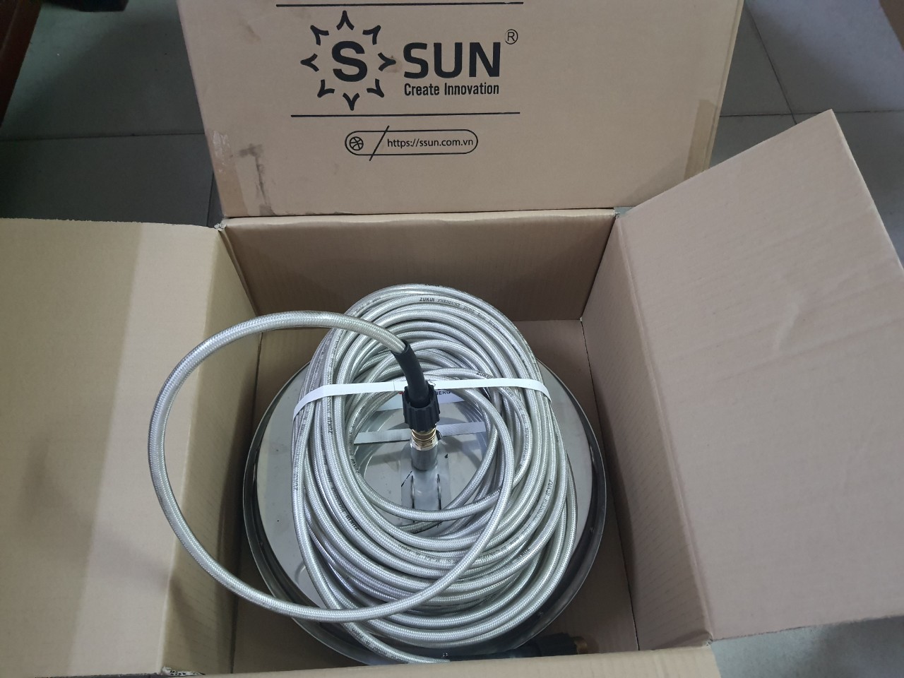 dau choi rua pin ap luc nuoc gia re | GPsolar