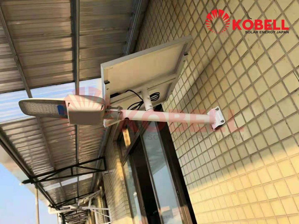 Đèn đường năng lượng mặt trời 400W Kobell - Nhật Bản