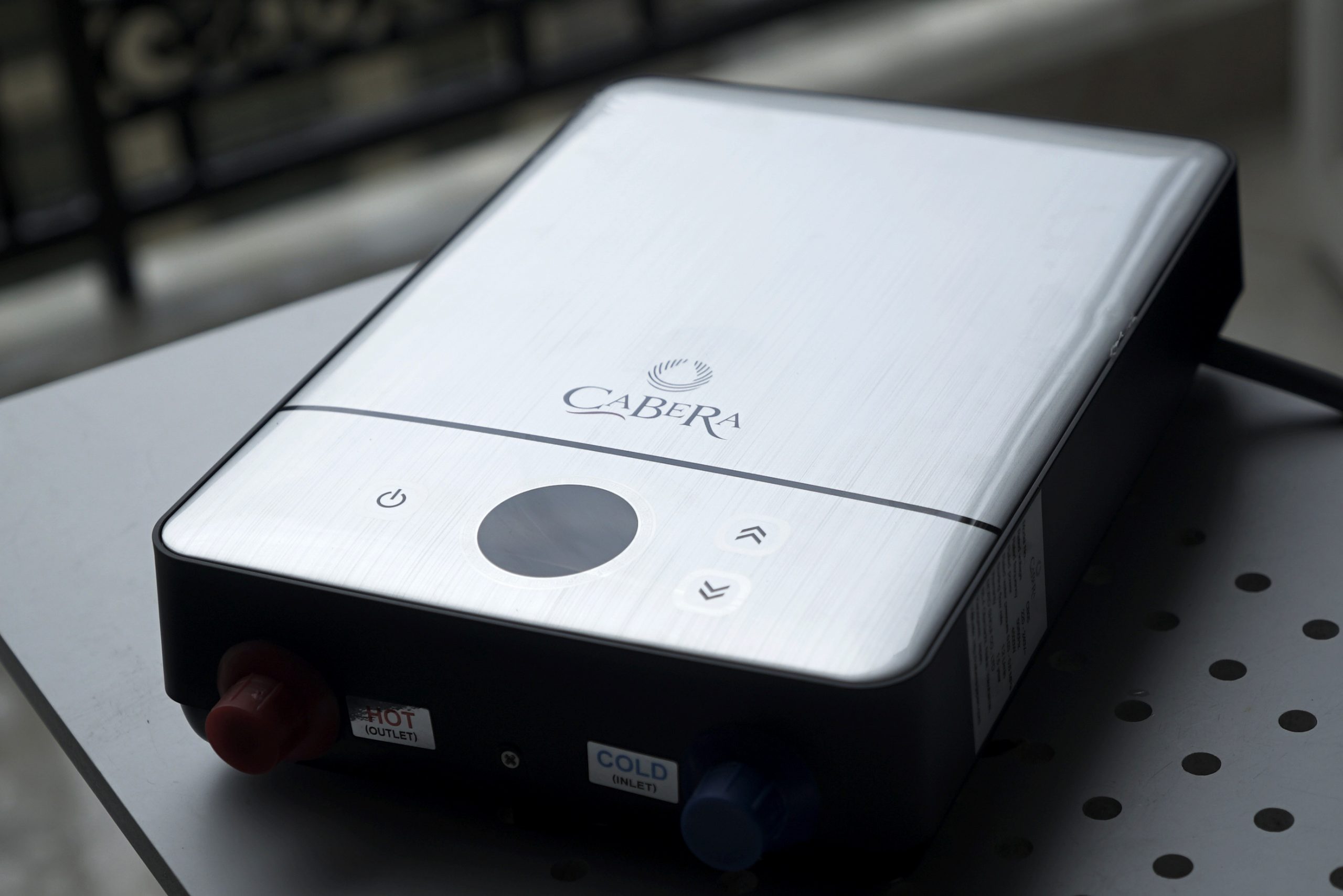 binh nuoc nong hong ngoai cabera scaled | GPsolar