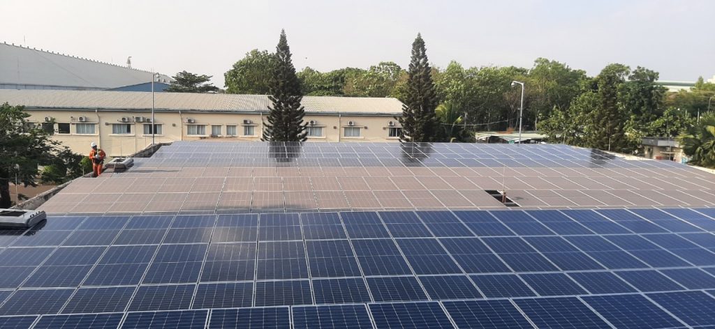 rua pin mat troi van hanh nha may solar | GPsolar