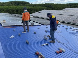 thao pin mat troi va thay ton moi he thong cu | GPsolar